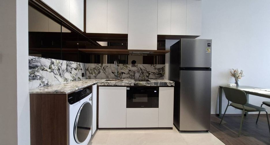 For rent 1 bed condo in Sathon, Bangkok