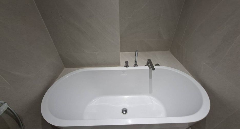 For rent 1 bed condo in Sathon, Bangkok