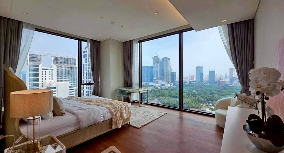 Condo en alquiler y en venta de 5 habitaciones en Pathum Wan, Bangkok