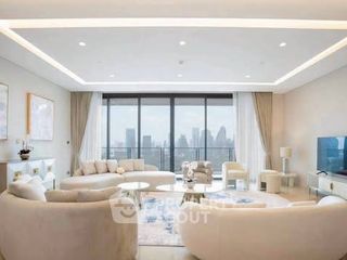 Condo en alquiler y en venta de 5 habitaciones en Pathum Wan, Bangkok