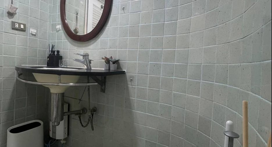 Wohnung zur Miete mit 1 Zimmer in Watthana, Bangkok