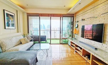 For sale 2 bedrooms condo in Khlong Toei, Bangkok