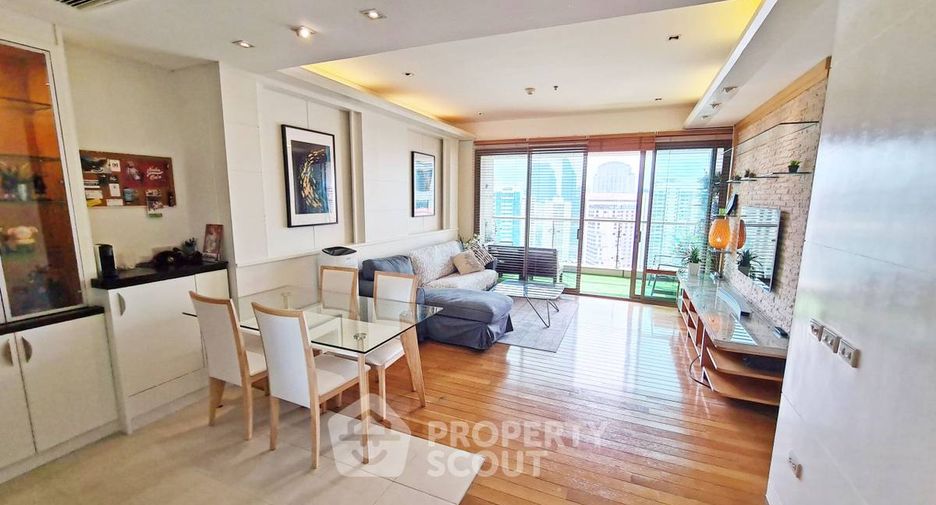 For sale 2 bedrooms condo in Khlong Toei, Bangkok