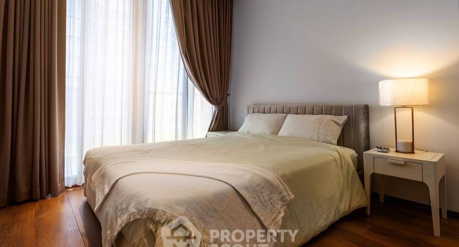 For rent 2 bedrooms condo in Khlong Toei, Bangkok