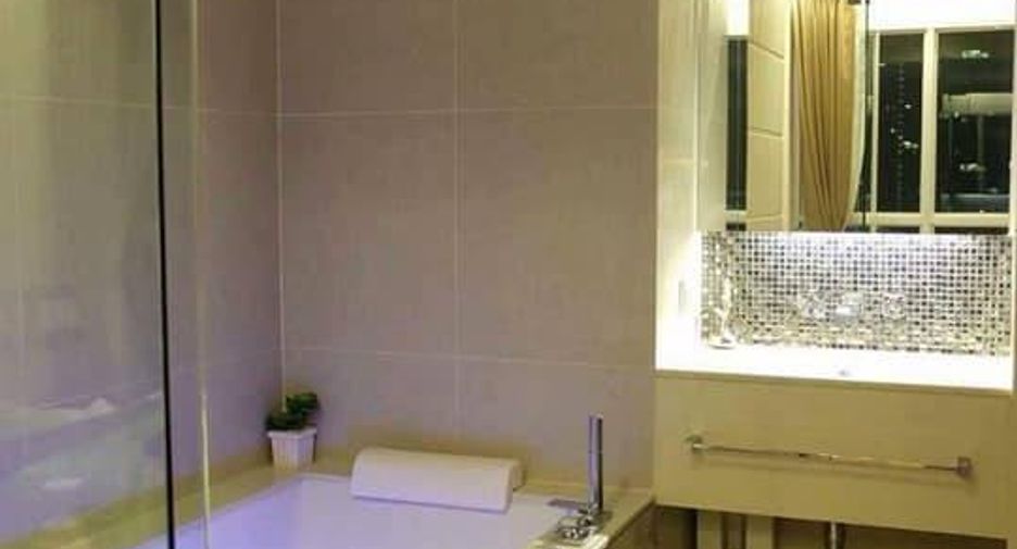 Condo en alquiler de 1 habitaciones en Watthana, Bangkok