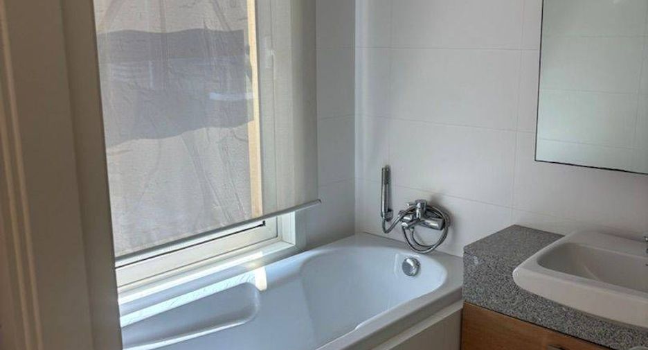 For sale 2 bedrooms condo in Pathum Wan, Bangkok