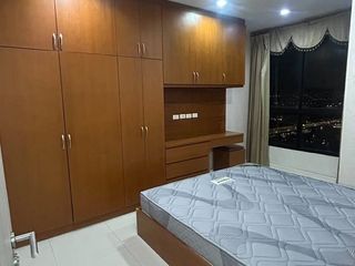 出售 2 卧室 公寓 在 Ratchathewi, 曼谷