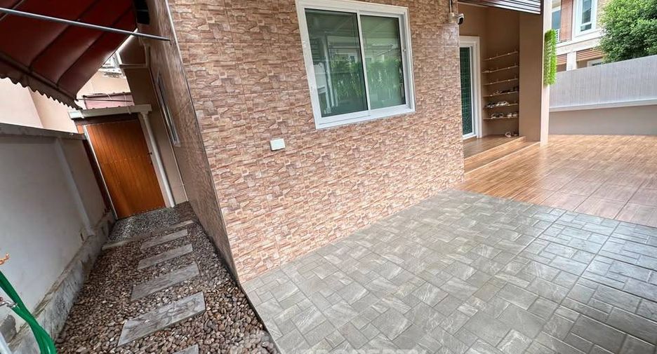 Casa en venta de 3 habitaciones en Bang Lamung, Chonburi