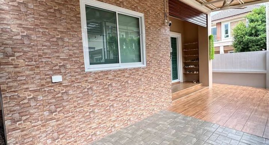 Casa en venta de 3 habitaciones en Bang Lamung, Chonburi