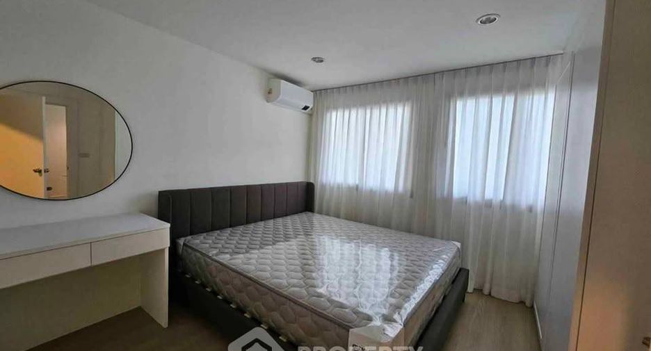 À vendre 2 chambres condo à Khlong Toei, Bangkok