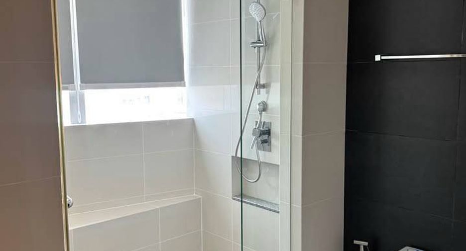 For rent and for sale 3 bedrooms condo in Khlong Toei, Bangkok