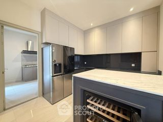 For sale 5 bedrooms house in Saphan Sung, Bangkok
