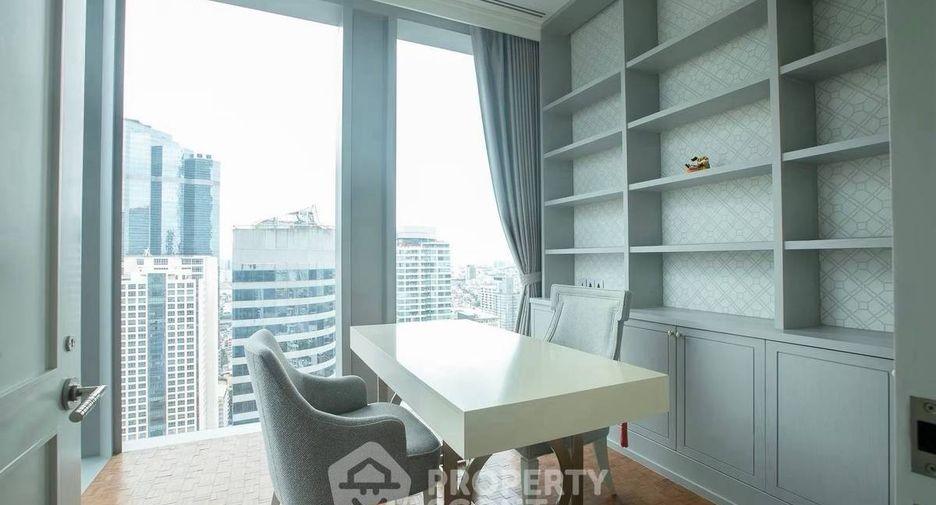 For sale 3 bedrooms condo in Sathon, Bangkok