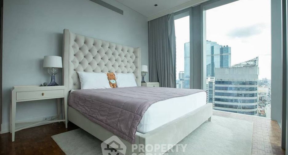 For sale 3 bedrooms condo in Sathon, Bangkok
