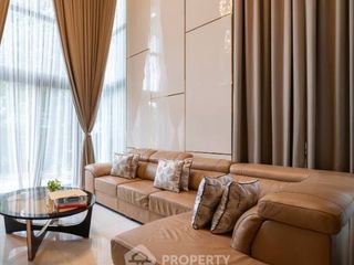 For sale 4 bedrooms house in Taling Chan, Bangkok