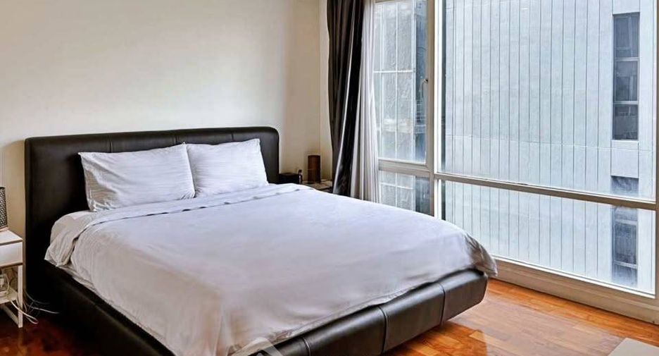 For sale 1 bed condo in Watthana, Bangkok