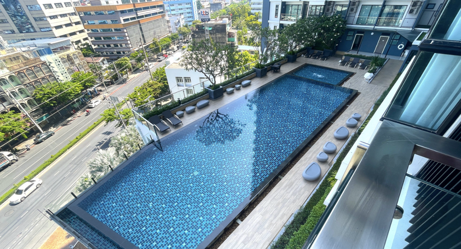 出售 1 卧室 公寓 在 Khlong San, 曼谷