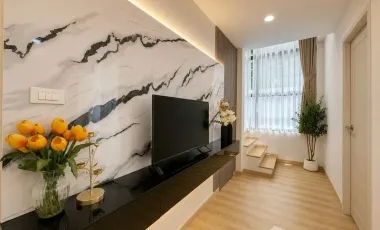 Casa adosada en venta y en alquiler de 4 habitaciones en Bang Lamung, Chonburi
