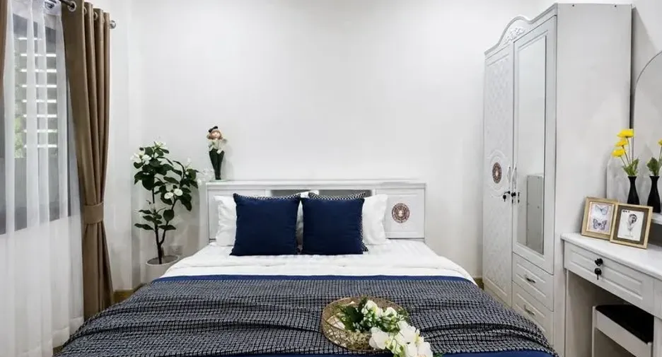 Casa adosada en venta y en alquiler de 4 habitaciones en Bang Lamung, Chonburi