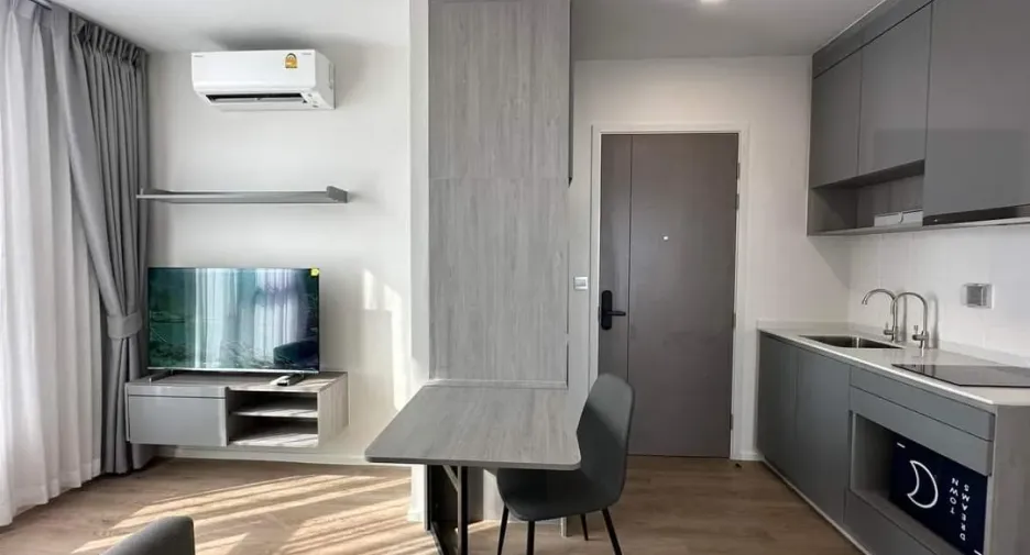 Аренда 2 спальни кондо в Банг Капи, Бангкок