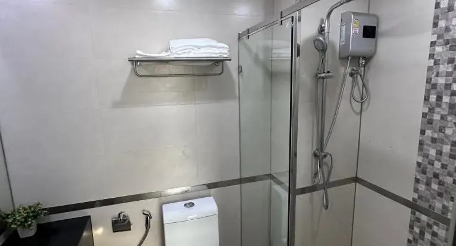 Condo en venta y en alquiler de 2 habitaciones en Bang Lamung, Chonburi