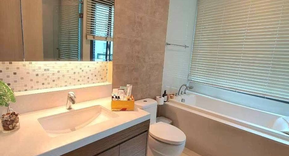 For rent 1 bed condo in Khlong Toei, Bangkok