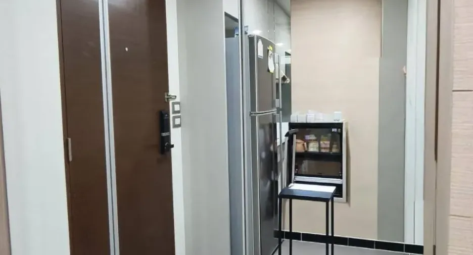 For sale 1 bed condo in Watthana, Bangkok