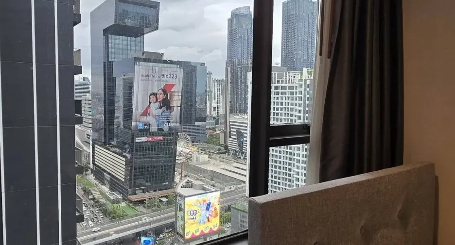 出租 2 卧室 公寓 在 Huai Khwang, 曼谷