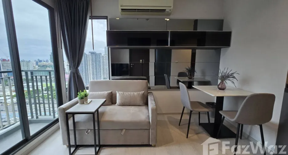 出租 2 卧室 公寓 在 Huai Khwang, 曼谷
