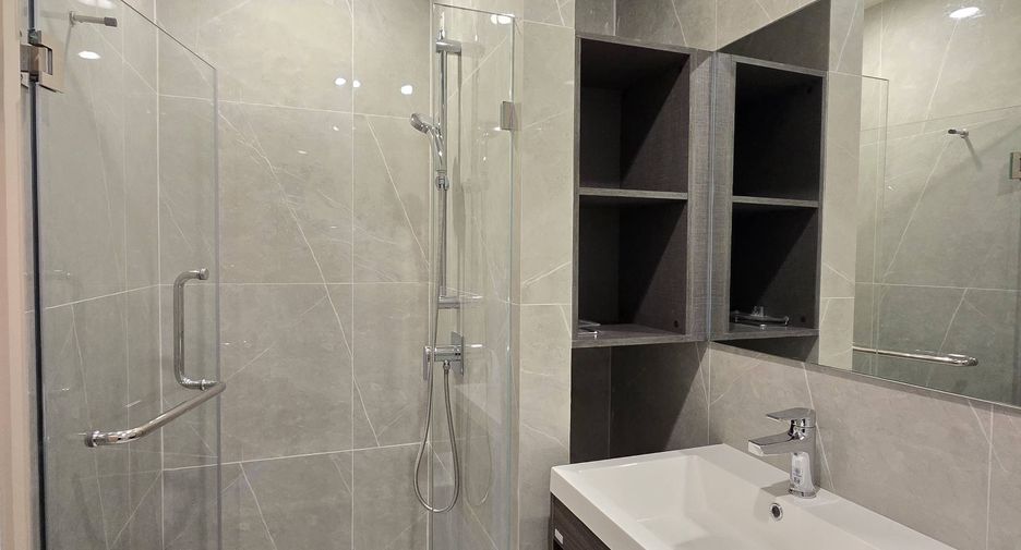 Condo en alquiler de 1 habitaciones en Huai Khwang, Bangkok