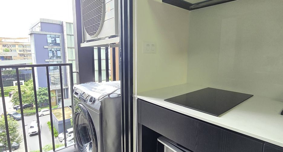 Condo en alquiler de 1 habitaciones en Huai Khwang, Bangkok