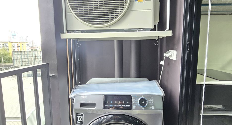 Condo en alquiler de 1 habitaciones en Huai Khwang, Bangkok