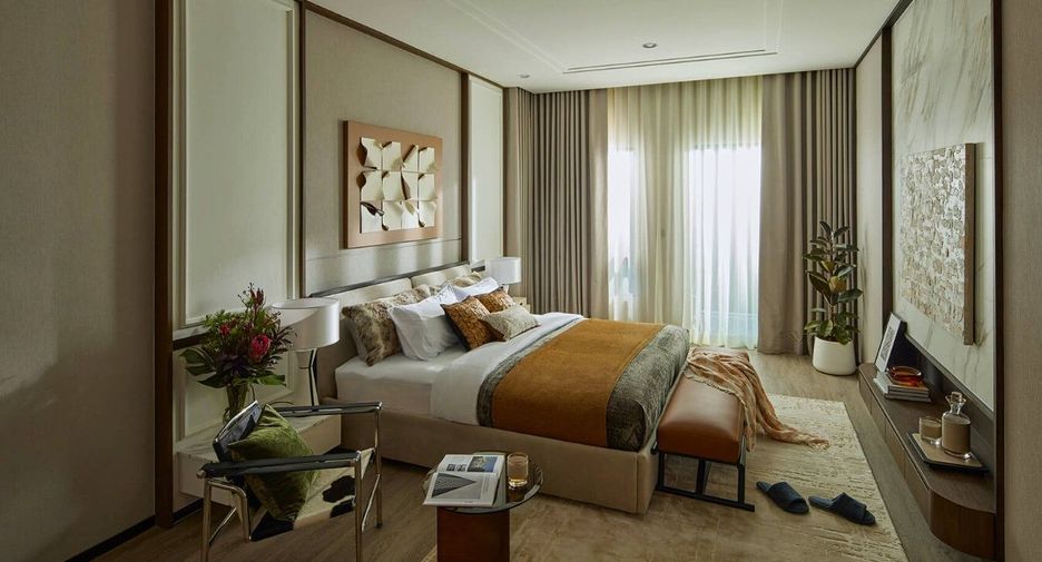 For sale 5 bedrooms house in Khlong Sam Wa, Bangkok