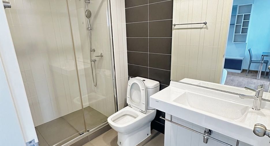 Condo en venta de 1 habitaciones en Bang Khae, Bangkok