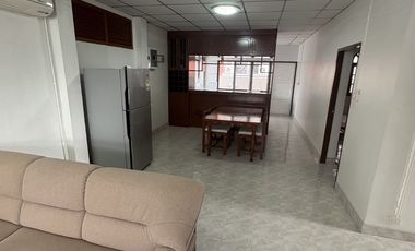 Аренда 1 кровать апартаменты в Кхлонг Тоеи, Бангкок
