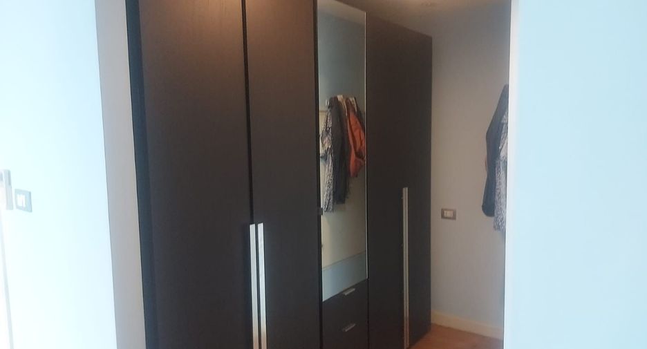 Продажа 3 спальни кондо в Банг Кхо Лаем, Бангкок