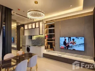 For rent 2 bedrooms condo in Bang Rak, Bangkok