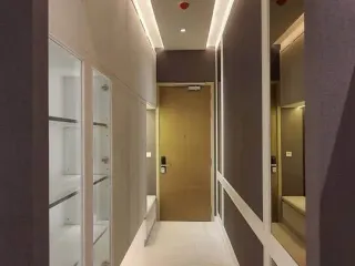 For rent 2 bedrooms condo in Bang Rak, Bangkok