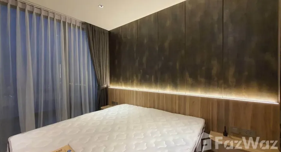 For rent 2 ベッドルーム condo in Bang Rak, Bangkok