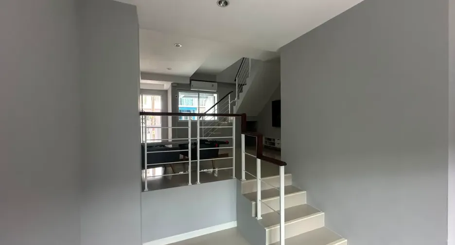 For sale 2 bedrooms townhouse in Jomtien, Pattaya