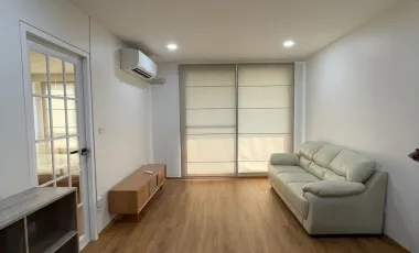 For sale 1 bed condo in Khlong Toei, Bangkok