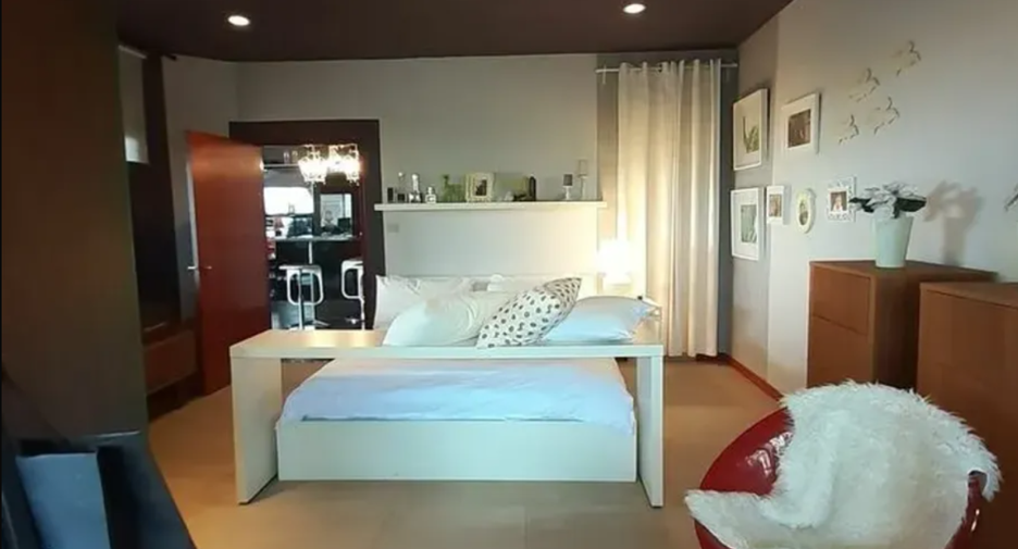 À vendre 2 chambres condo à Bang Na, Bangkok