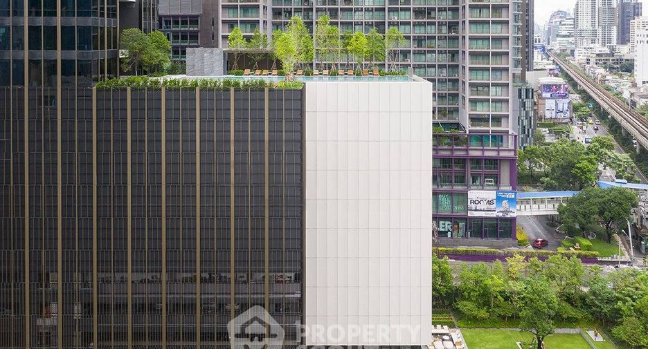 For sale 2 ベッドルーム condo in Khlong Toei, Bangkok
