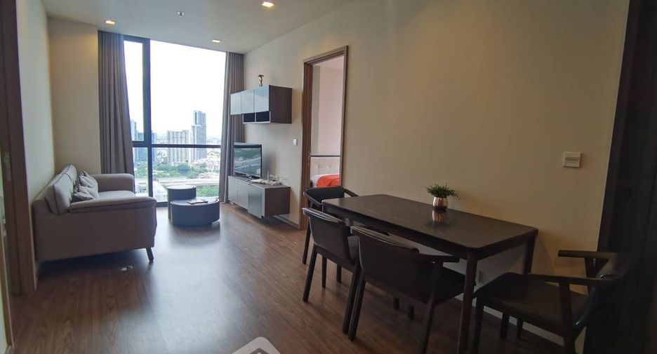 For rent 2 bedrooms condo in Khlong Toei, Bangkok