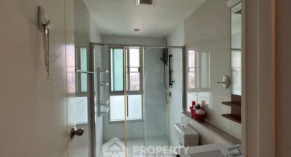 For rent 1 bed condo in Yan Nawa, Bangkok