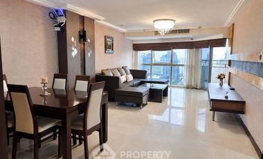 Condo en alquiler de 3 habitaciones en Khlong Toei, Bangkok