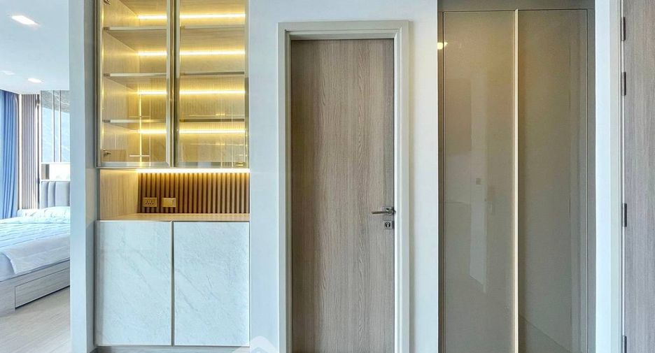 À louer 1 chambre condo à Huai Khwang, Bangkok