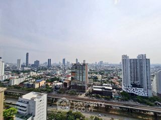 For rent 2 bedrooms condo in Khlong San, Bangkok