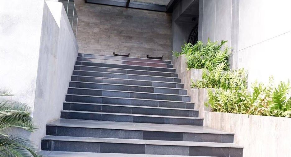 For rent 1 bed condo in Sathon, Bangkok