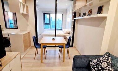 Wohnung zur Miete mit 1 Zimmer in Pathum Wan, Bangkok